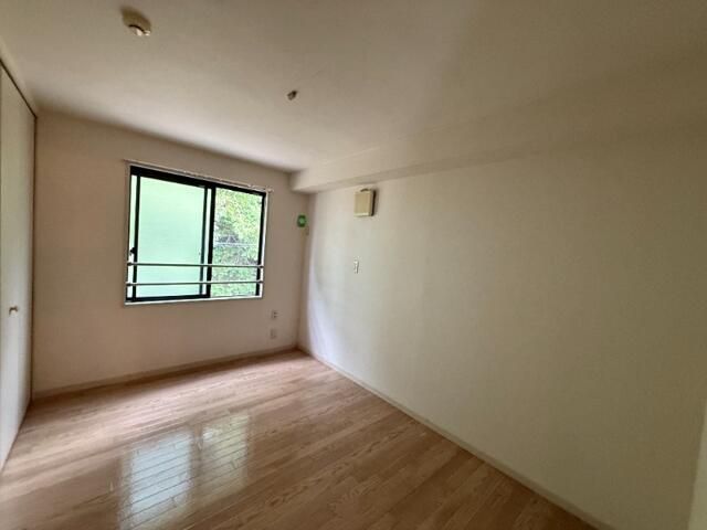 エーリ・パル ベッドルーム