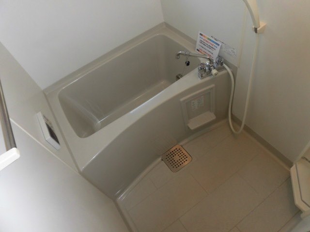 ラ・メゾン・ベルテ 風呂画像