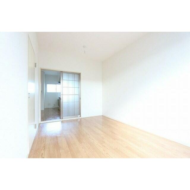 ベルデュールＢ リビング