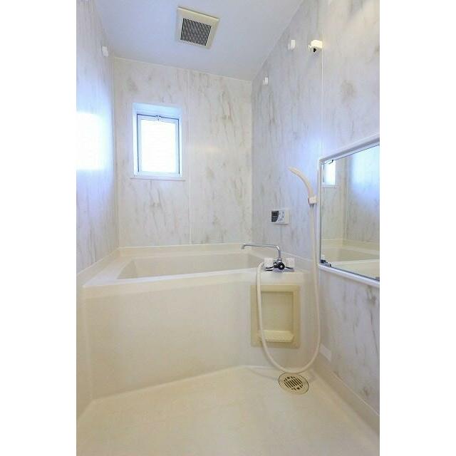 ベルデュールＢ 風呂画像