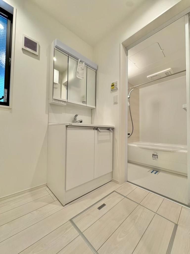 横浜市港南区笹下３丁目　貸家 その他1