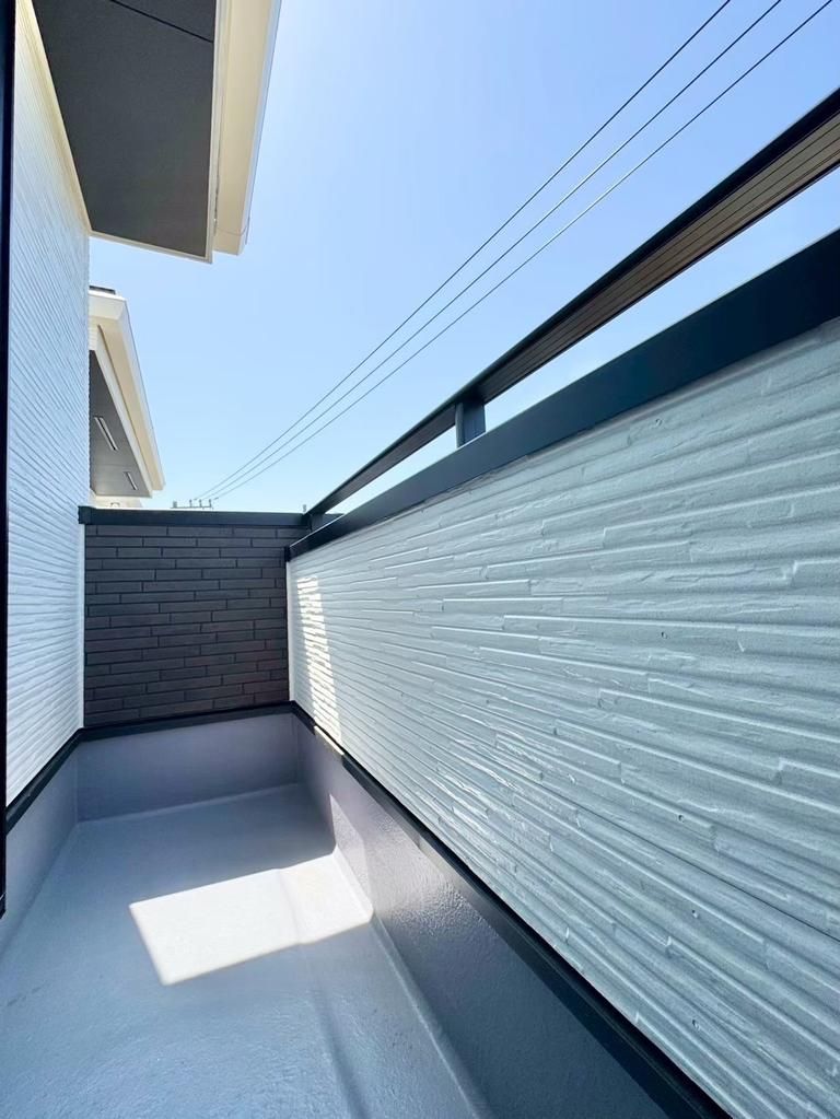 横浜市港南区笹下３丁目　貸家 ベランダ