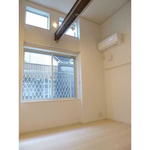 ハーミットクラブハウス横濱洋光台 リビング