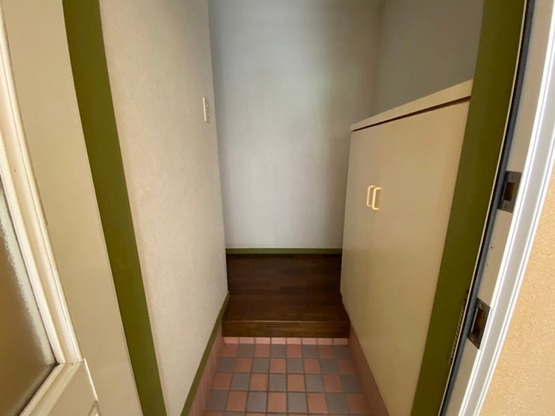 アールズコート 玄関