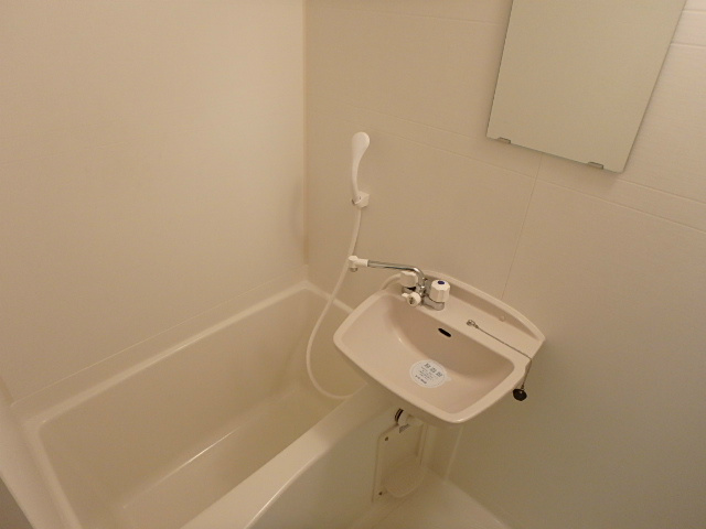 ルナ・アイル 風呂画像