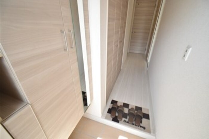 ホワイト キャッスル 玄関