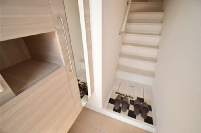 ホワイト キャッスル 玄関