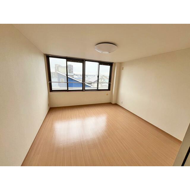 ワコービル ベッドルーム