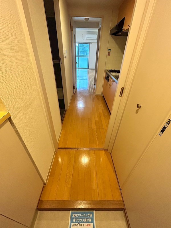 YAMAKI TOWER  玄関