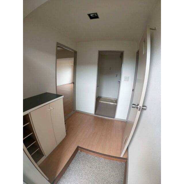 ロイヤルマンション国府津 玄関