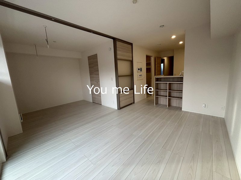 ドムス・クレスト リビング