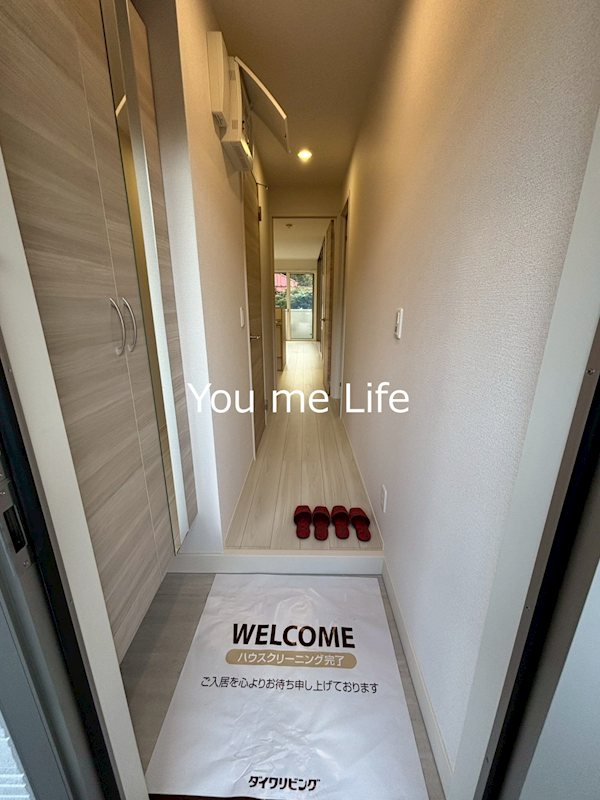 ドムス・クレスト 玄関