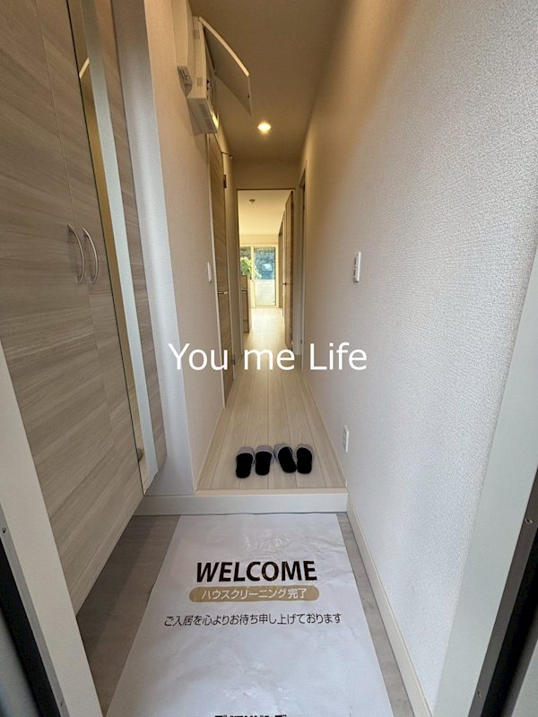 ドムス・クレスト 玄関