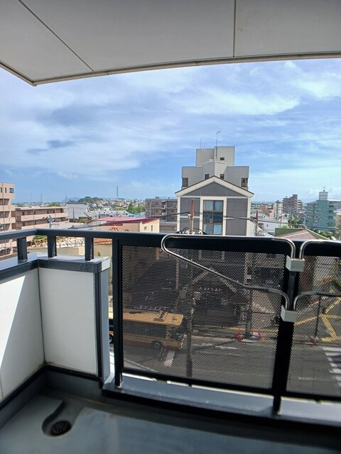 ラピュタ ベランダ