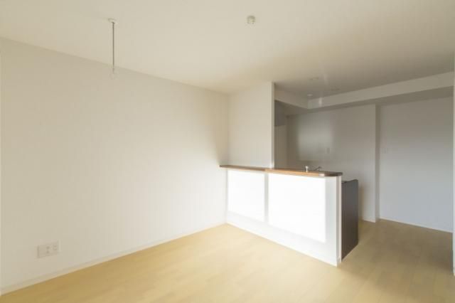 ホワイトアーミン湘南 リビング