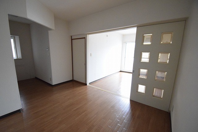 くりぃむマンション リビング