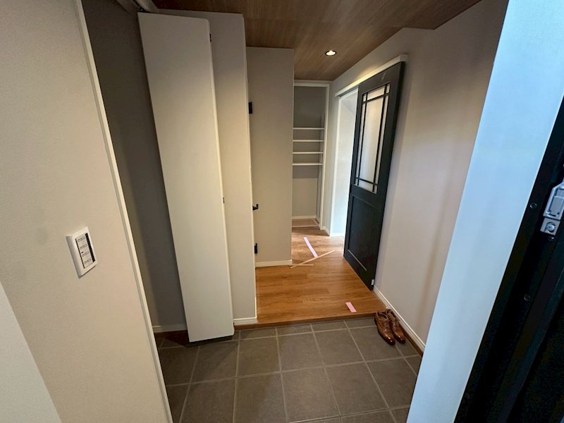 River Village 茅ヶ崎中海岸 玄関