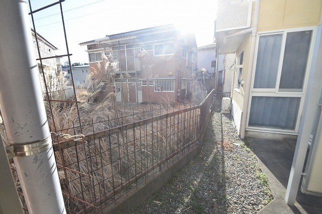 ヴィラ　オペラ ベランダ