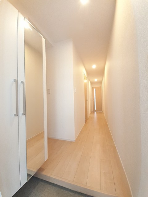 サンアーバン湘南 玄関