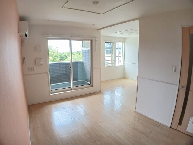 スナッパーウッズＡ リビング