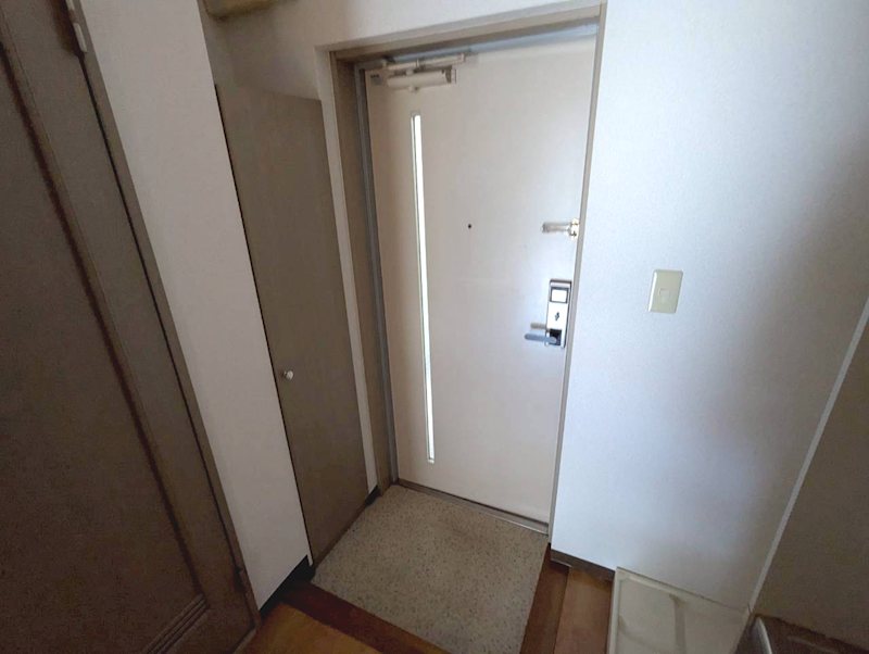 シャルマンハイツＨｏｒｉ 玄関