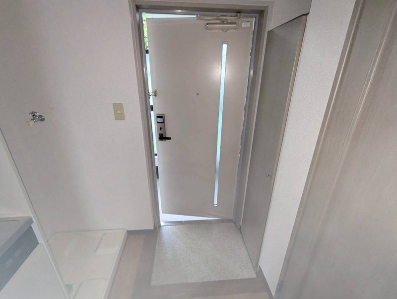 シャルマンハイツＨｏｒｉ 玄関