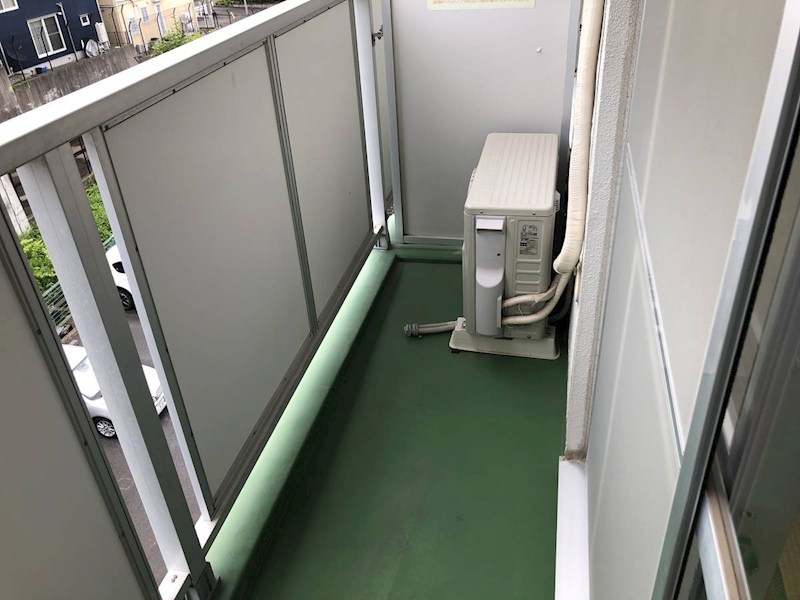 ビレッジハウス亀井野4号棟 ベランダ