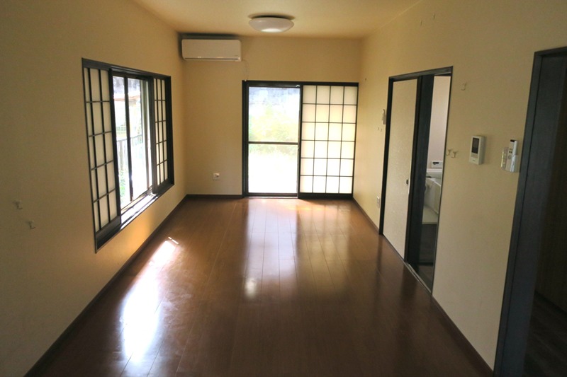 愛川町半原戸建 リビング