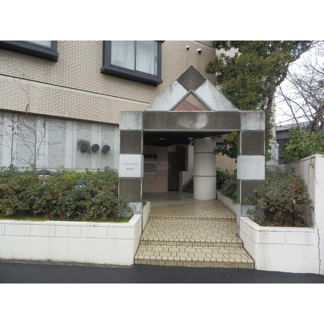 ロイヤルマンション国府津 エントランス