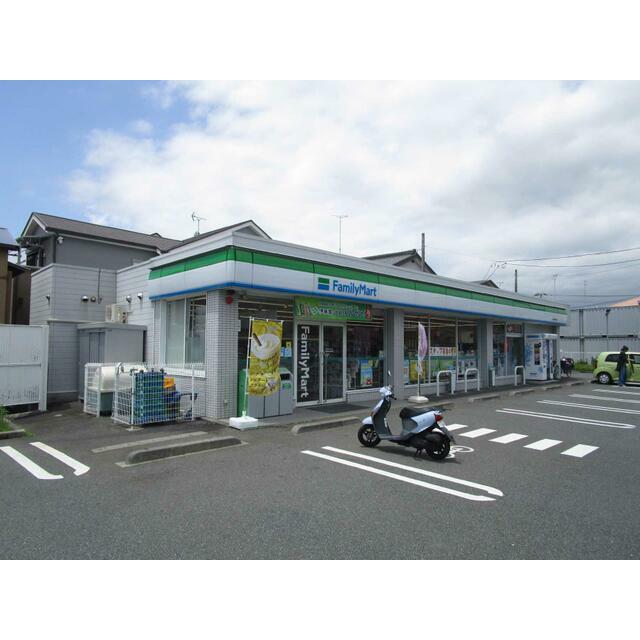 ロイヤルマンション国府津 コンビニ