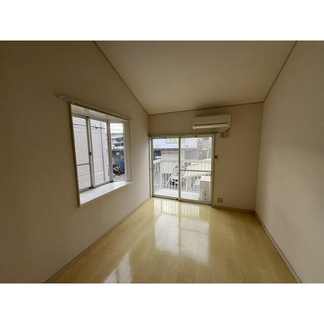 アートハウス桜ヶ丘 リビング