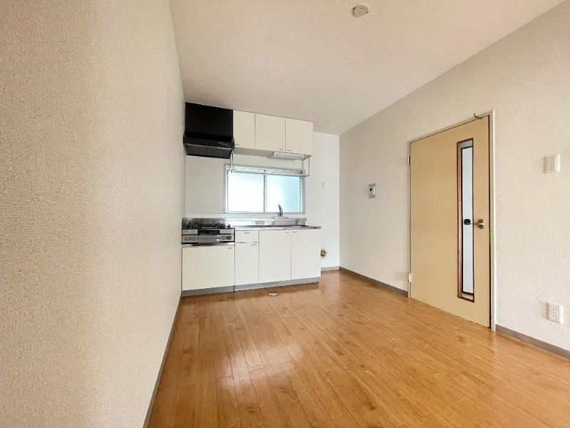 Fujisawa SAKURA Residence リビング