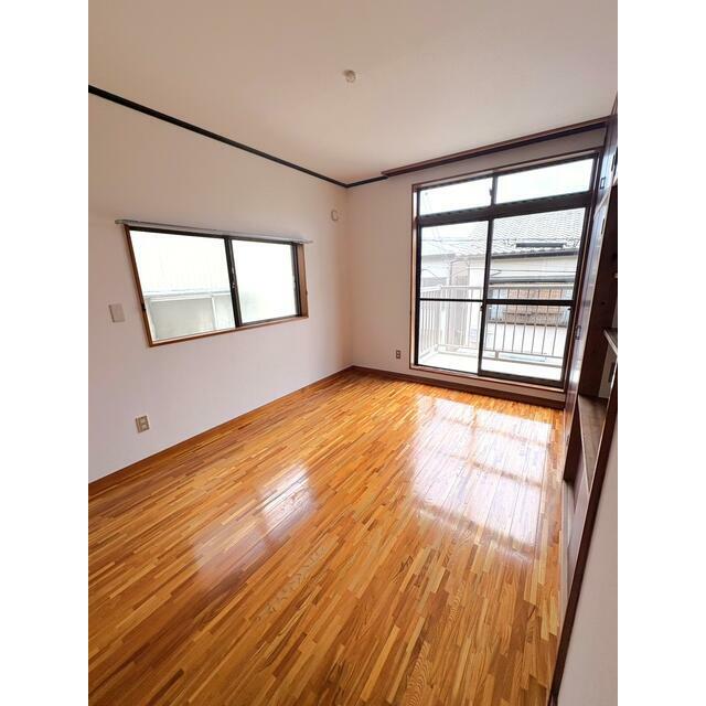 平塚市菫平　２階建 その他9