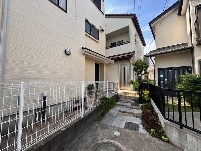 十間坂１丁目貸家 その他外観1