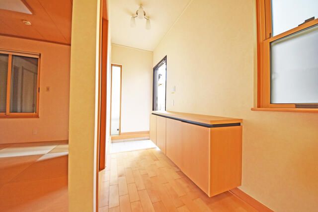 十間坂１丁目貸家 玄関