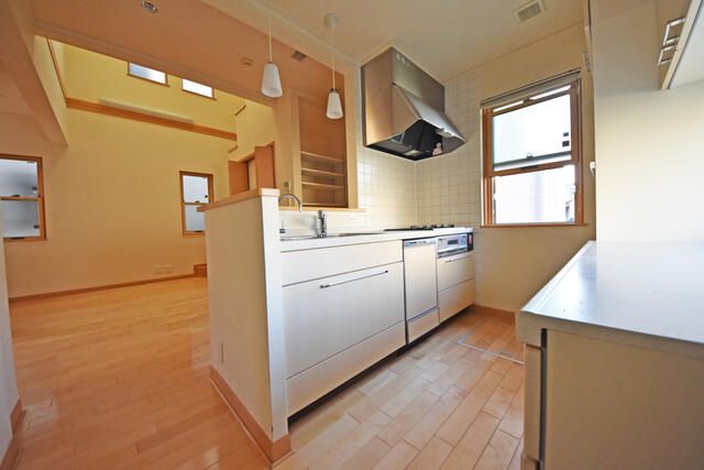 十間坂１丁目貸家 キッチン