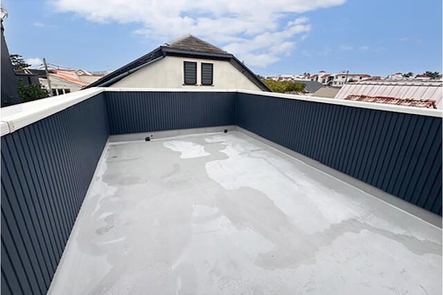 東海岸南６丁目貸家 ベランダ