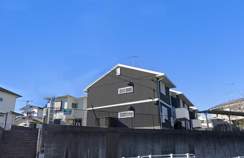 オレンジヒルズ 205号室 外観