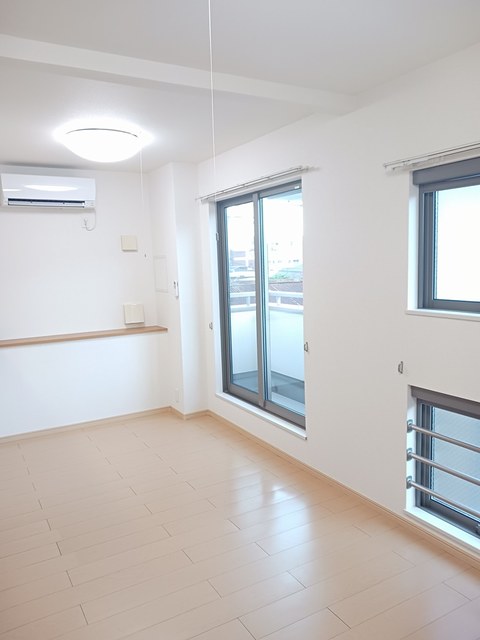 Ｓｕｎ　Ａｖｅｎｕｅ リビング