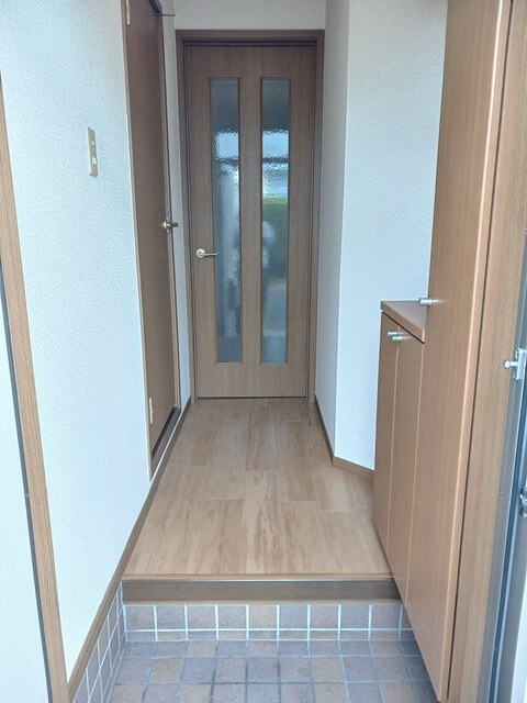 ミレア開成Ｃ 玄関