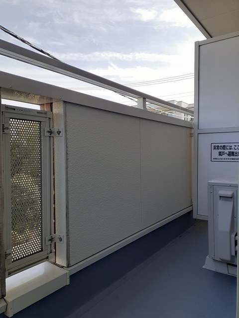 モデルノ・カーサ ベランダ