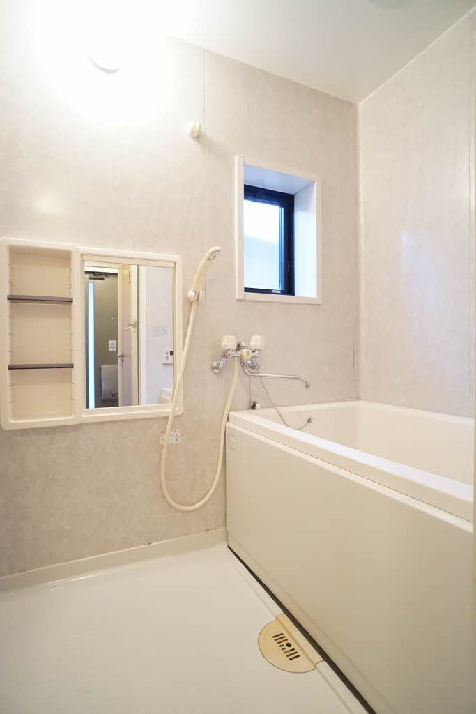 ハレアカラ 風呂画像