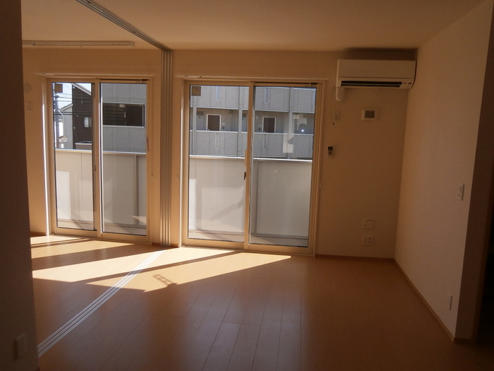 サンロイヤル　Ⅱ ベッドルーム