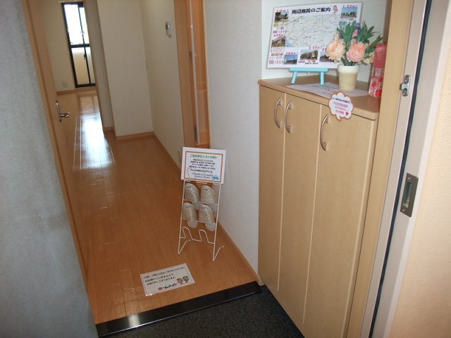 ローザ　オノモン 玄関