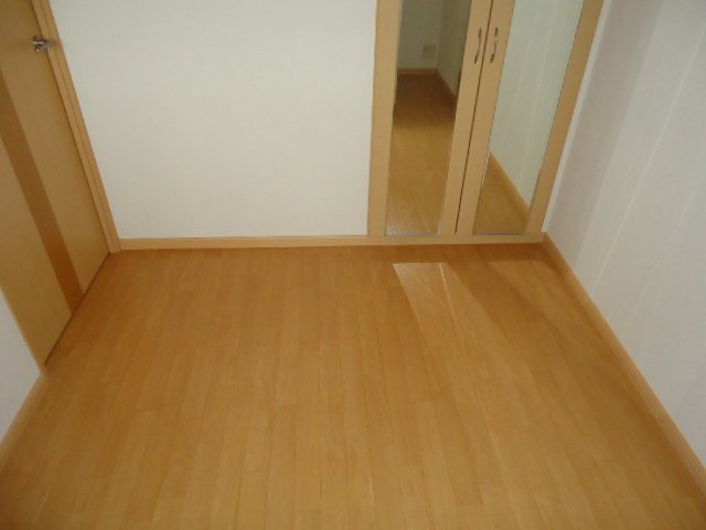 ラベンダーリブ ベッドルーム