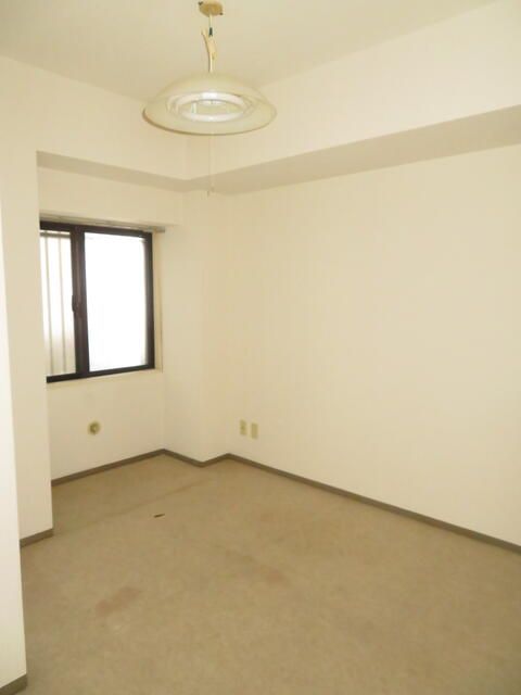 ナイスアーバン寒川 ベッドルーム