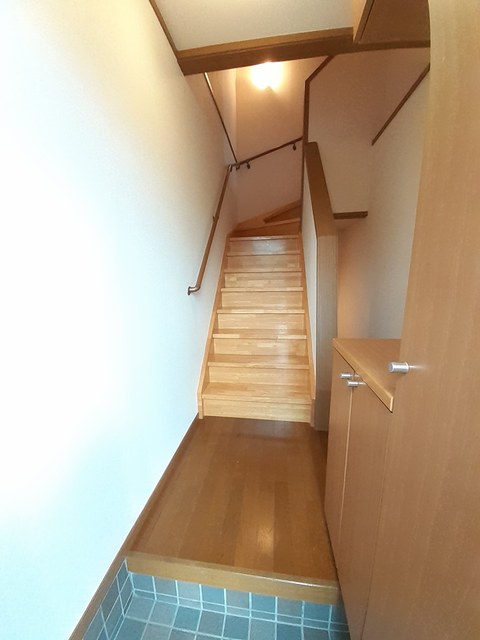 シャン・ド・フルール 玄関