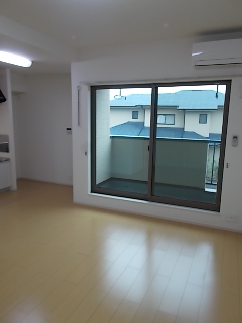 サウス　クローザー リビング