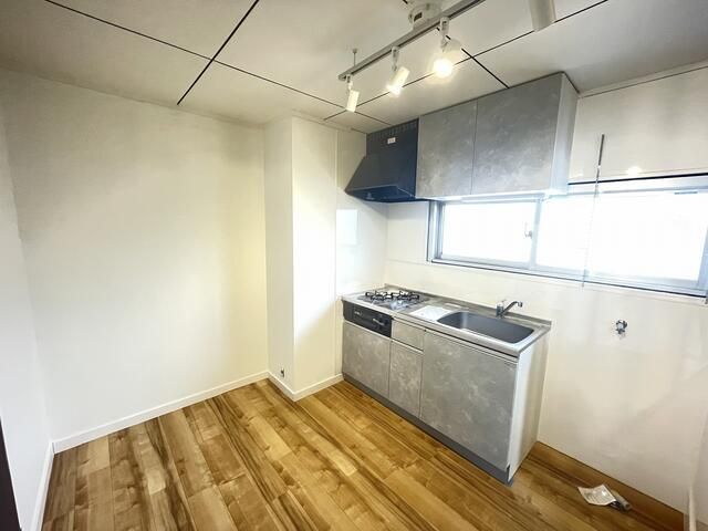 辰巳ハイツ キッチン