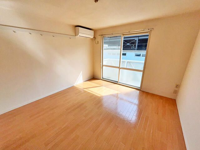 メゾンコイズミⅢ ベッドルーム